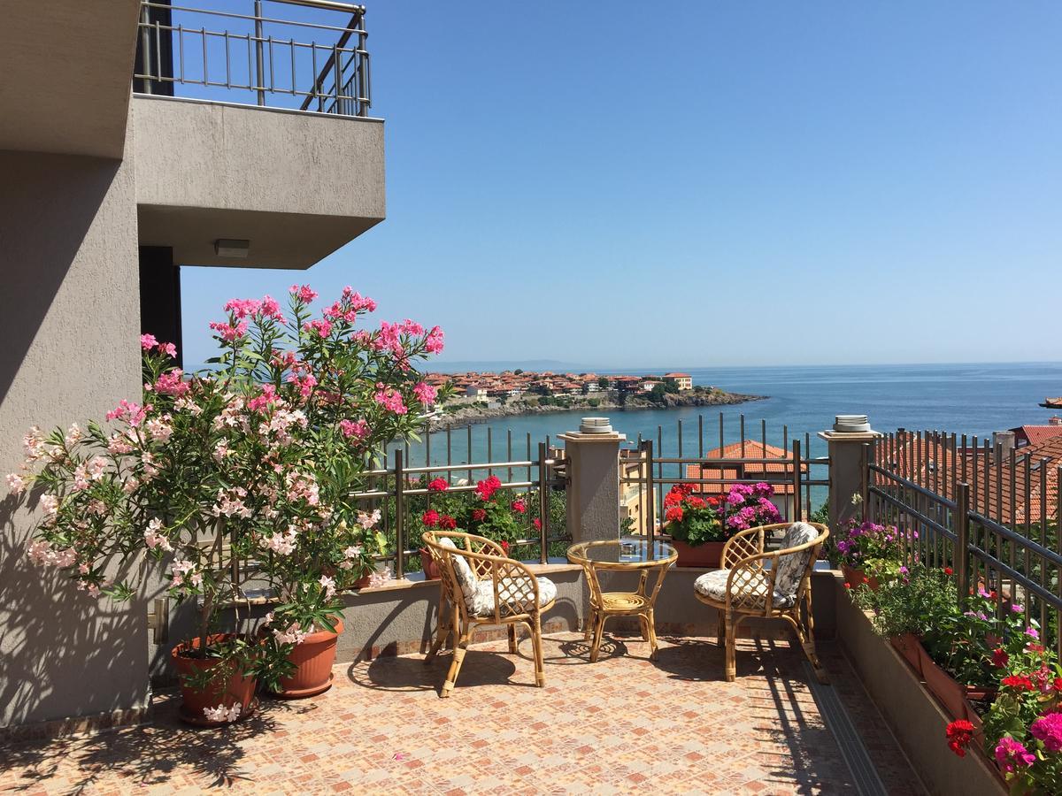 Family Hotel Radiana Sozopol Exterior photo