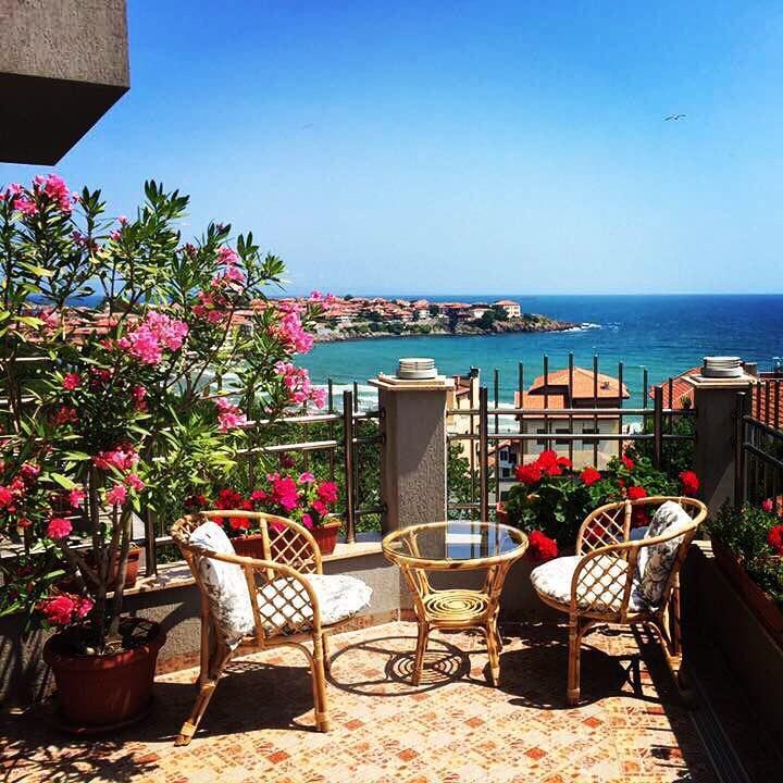 Family Hotel Radiana Sozopol Exterior photo