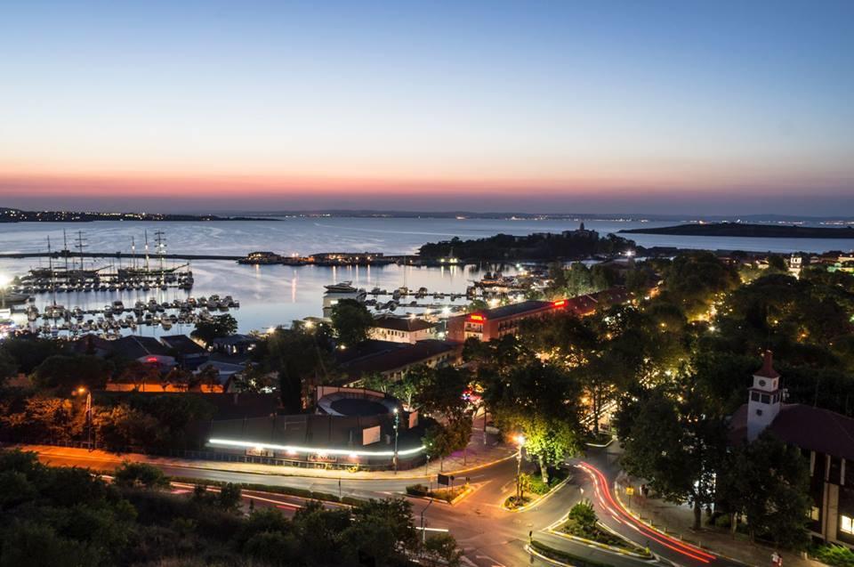Family Hotel Radiana Sozopol Exterior photo
