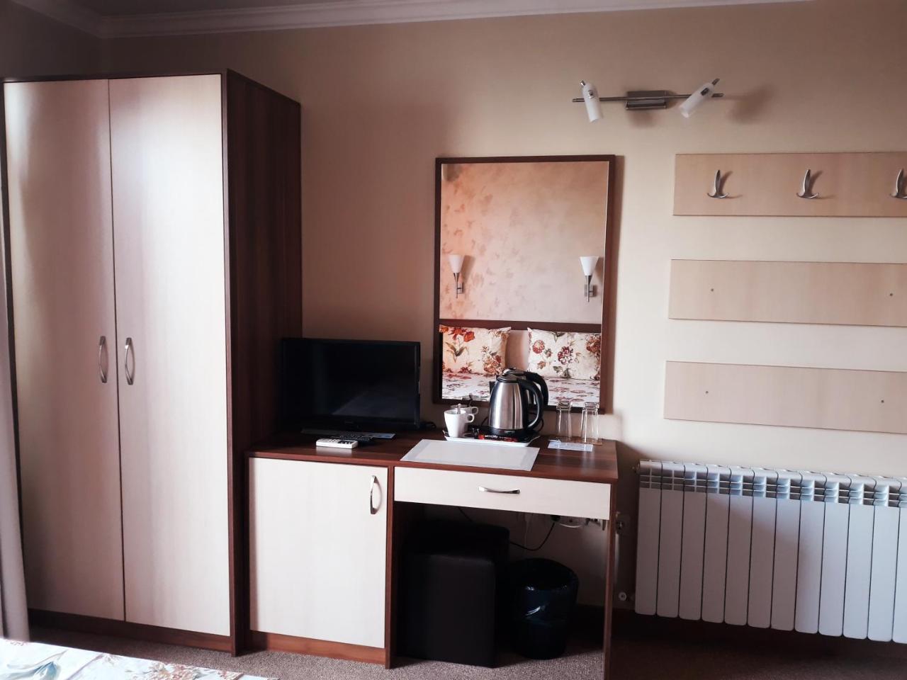 Family Hotel Radiana Sozopol Exterior photo